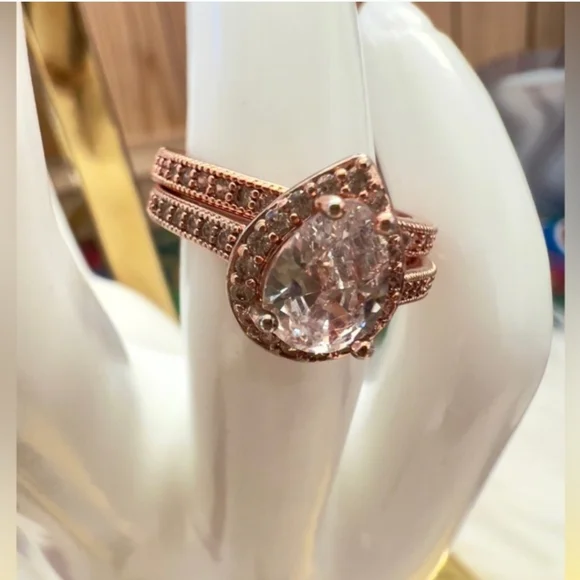 Rose Gold Vermeil Pear Cut Champagne Morganite Diamond Ring Set - Picture 2 of 6